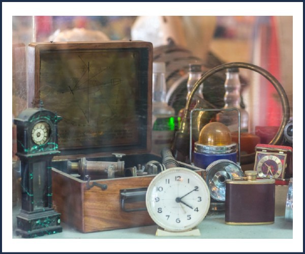 Malijai. Brocante vide grenier Football Club