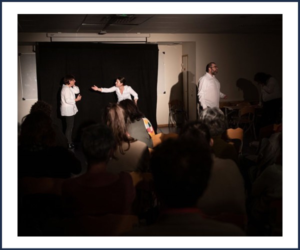 Barcelonnette. Théâtre Forum, Accord Mineurs pour Risques Majeurs