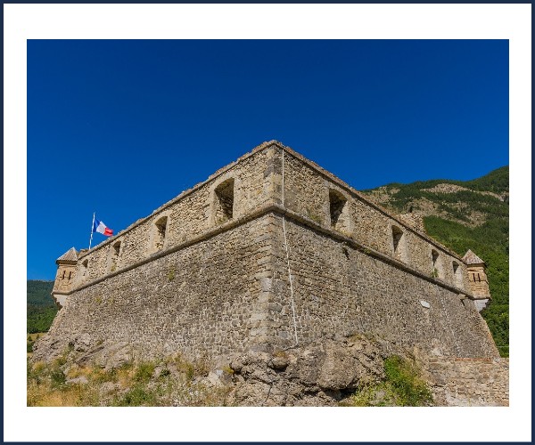 Colmars les Alpes. Visite guidée de la redoute du Fort de France