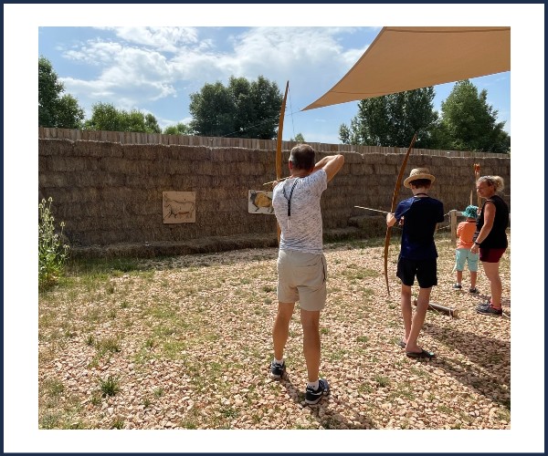 Quinson. Vacances de la Toussaint à la Préhistoire Atelier Tir
