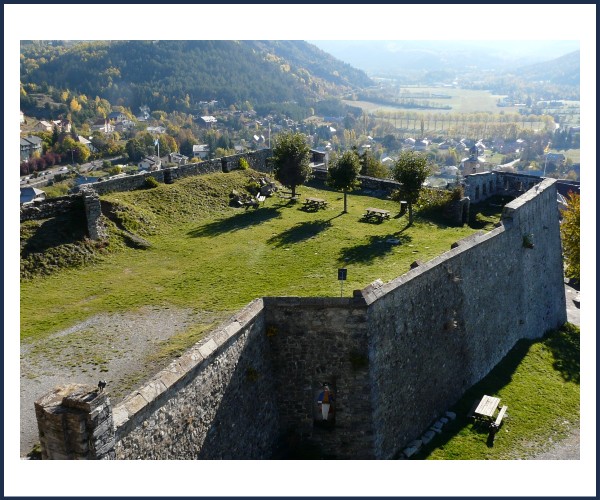 Seyne les Alpes. Visite commentée de la Citadelle Vauban