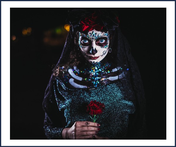 Enchastrayes. Jeu de piste Sur les traces de la Catrina Le Sauze 1400