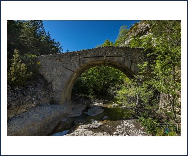 Blieux. Au fil du sentier