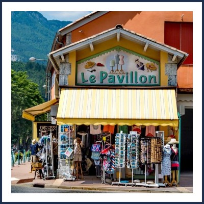 Le Pavillon Vêtements